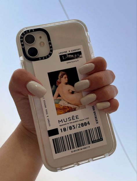 #nails #nailsofinstagram #nailstagram #monthlynails #white #shadesofwhite #dirtywhite #dustywhite #offwhite #blockcolour #cream #casetify #case #louvre #museum #art #iphone11 Iphone 11 Casetify Cases, Iphone 11 Case Casetify, White Iphone Case Aesthetic, Iphone 11 Clear Case Aesthetic, White Iphone 11 Aesthetic, Aesthetic Casetify Cases, White Phone Case Aesthetic, White Phone Aesthetic, Casetify Cases Aesthetic