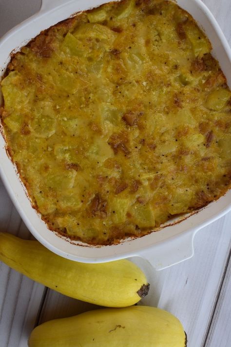 Kentucky Southern Squash Casserole - These Old Cookbooks Fresh Broccoli Casserole, Easy Squash Recipes, Southern Squash, Vegetable Casseroles, Southern Squash Casserole, Recipe Casserole, Eggplant Casserole, Canned Yams, Yellow Squash Casserole