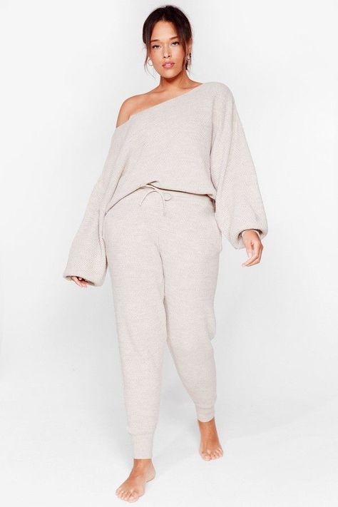 Plus Size Lounge Wear Outfit, Plus Size Lounge Wear, Cute Loungewear Sets, Outfit Ideas For Plus Size, Plus Size Lounge, Comfy Outfit Ideas, Outfit Ideas Plus Size, Cute Loungewear, Chic Loungewear