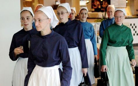 Amish Dress, Rumspringa, Amish Clothing, Amish Culture, Amish Community, Sunday Dress, Plain Dress, Amish Country, Modest Outfits