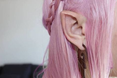 Get ears mod so I look like an elf Pixie Ears, Pointed Ears, Hair Color Pastel, Elf Ears, An Elf, Body Modifications, Piercing Tattoo, Body Mods, Pastel Goth