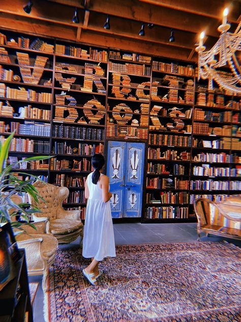 super cute book store had a gr8 time #books #cali || @esuhmay on pinterest 💕 Book Store, Bookstore, Cali, San Diego, Photo Wall, Super Cute, Books, Wall, Home Decor