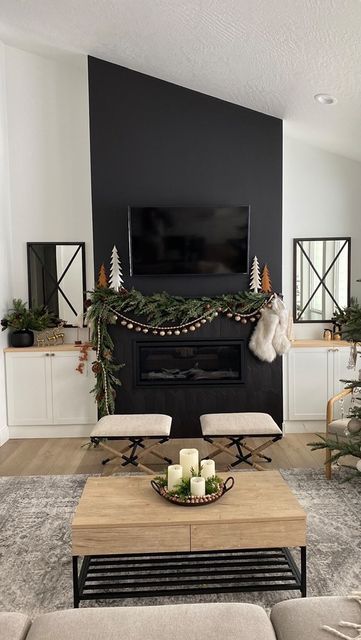 Black Fireplace Wall Christmas, Black Living Room Christmas Decor, Black Living Room Christmas, Fireplace Decor Christmas With Tv, Black Mantel Decor, Black Fireplace Christmas Decorations, Fireplace No Mantle Christmas, Black Mantle Christmas Decor, Black Fireplace Living Room Decor