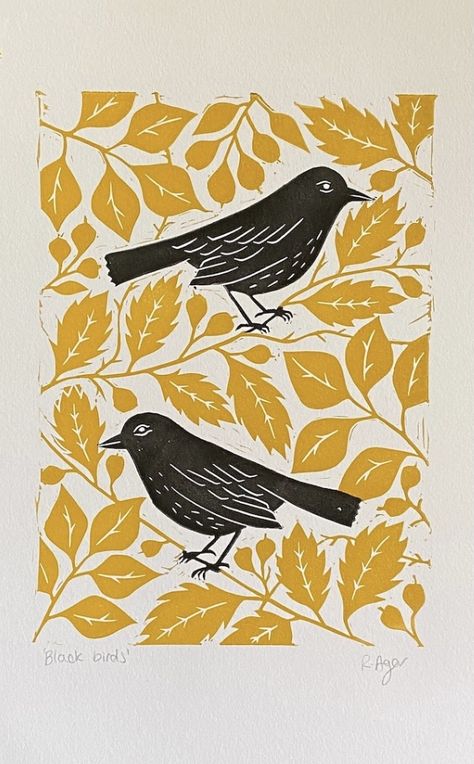 Linocut Birds Ideas, Lino Cut Print Ideas, Bird Lino Print, Lino Print Art, Lino Art Ideas, Botanical Linocut, Lino Cut Ideas, Lino Print Designs, Linoprint Ideas