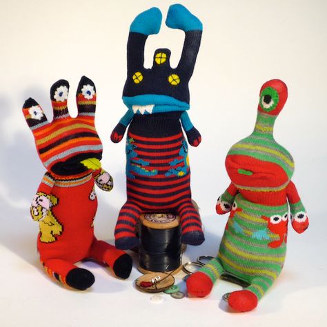 Creature Gallery | The sock garden Diy Sock Toys, Clay Kawaii, Monster Anime, Sock Monster, Felt Monster, Felt Doll Patterns, Cardboard Toys, Sock Doll, Sock Dolls