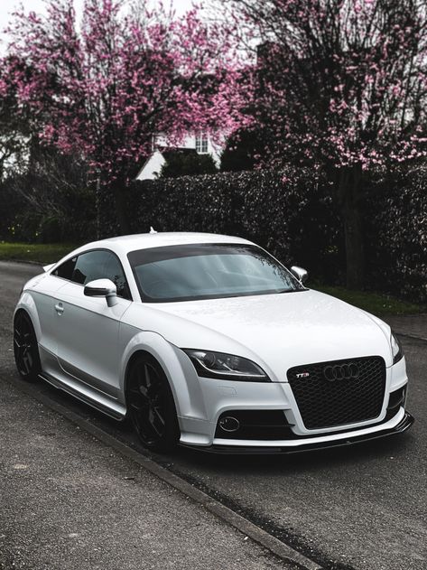 Dream Car Audi, Audi Ttrs, Foto Cewek Hijab Aesthetic, Audi Tts, Audi Tt Rs, Hot Pursuit, 5 Year Plan, My First Car, Money Magic