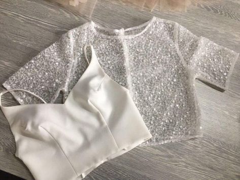 Sparkly Two Piece, Bridal Separates Tops, Add Sleeves, Bridal Separates, Top Wedding Dresses, Stylish Blouse Design, Unique Blouse, Trendy Blouses, Grunge Look