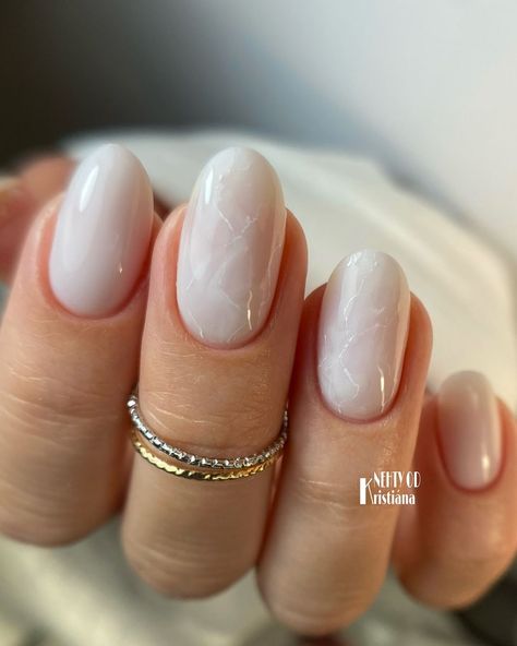 21 Stunning Milky White Nails Ideas: Designs with Glitter, French Tips, Gold, and Rhinestones French Tips Gold, White Nails Ideas, Milky White Nails, White Almond Nails, White Gel Nails, Opi Polish, Glitter French Tips, Milky Nails, Perfect Manicure