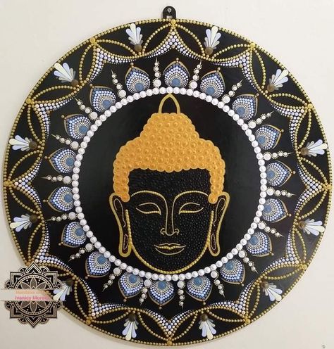 Buddha Dot Painting, Buddha Dot Mandala Art, Buddha Mandala Artwork, Dot Art Painting Canvases, Chakra Painting, Buddha Mandala, Buddha Art Drawing, Mandala Rock Art, Lippan Art