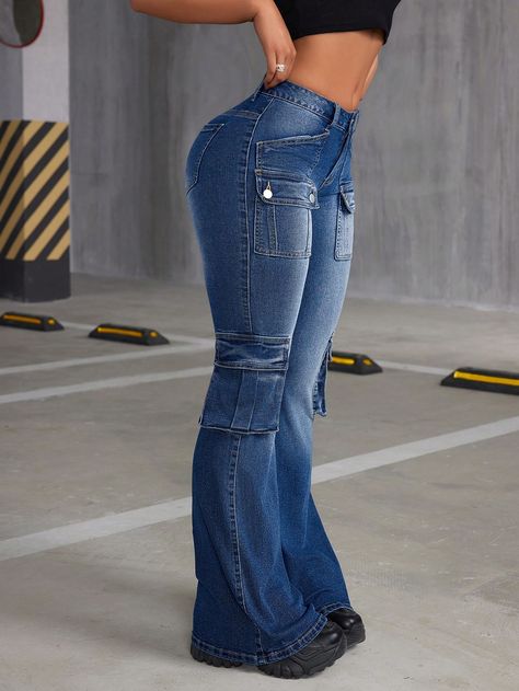 Denim Flare Pants, Womens Trendy Dresses, Fasion Outfits, Shein Icon, Hippie Style Clothing, Flare Denim Jeans, Curvy Women Jeans, Cargo Style, Trendy Fashion Outfits