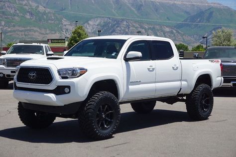 Lifted Tacoma, 2018 Toyota Tacoma, Toyota Tacoma Lifted, Tacoma Trd Sport, Toyota Tacoma X Runner, Toyota Tacoma Prerunner, White Toyota, Toyota Tacoma Mods, 2010 Toyota Tacoma