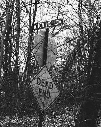 Untitled Witch Reference, Occult Studies, Witch Season, Dead End, Dead Ends, Halloween Scene, Season Of The Witch, Haunted Places, Halloween Pictures