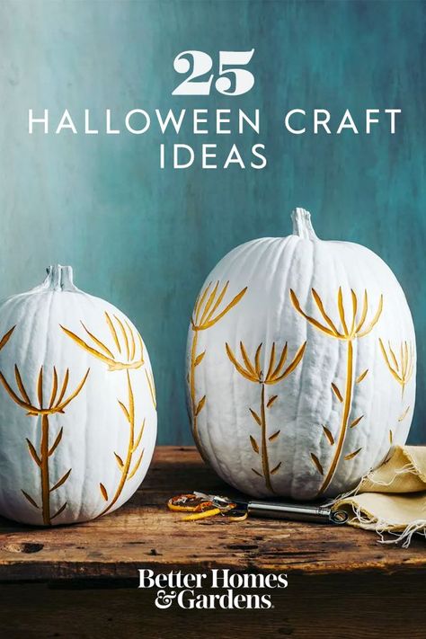 Unique Halloween Crafts, Unique Pumpkin Decorating, Block Pumpkins, Decoupage Pumpkins, Easy Pumpkin Carving, Pumpkin Display, Pumpkin Carving Patterns, Farmhouse Halloween, Artificial Pumpkins