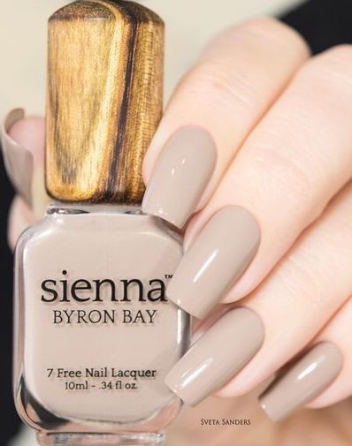 Light Brown Nail Polish, Nails Light Brown, Classy Nail Art Ideas, Nail Paints, Grey Nail Designs, Brown Nail Polish, Brown Nail, Nagellack Trends, Glittery Nails