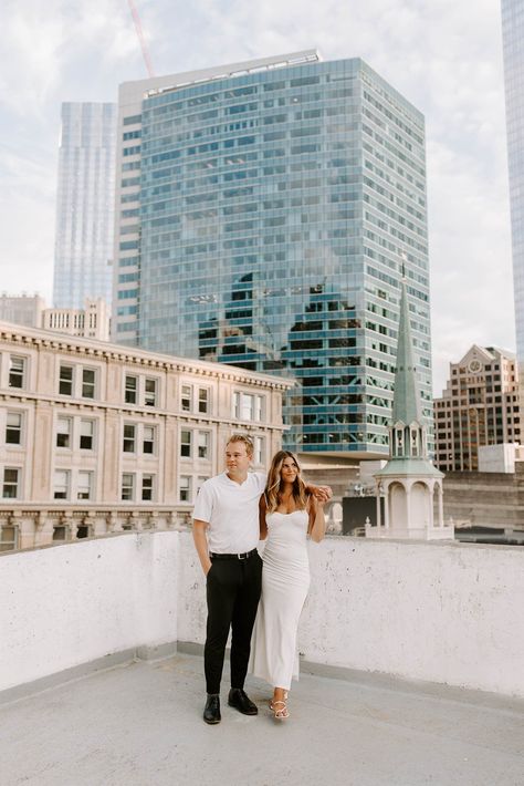 Campus Engagement Photos, Engagement Picture Locations, Downtown Elopement, Boston Engagement Photos, Elegant Engagement Photos, Classy Engagement Photos, Rooftop Photoshoot, Downtown Boston, Engagement Outfit