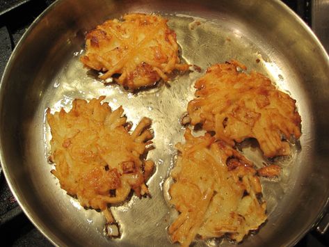 Latkes Recipe With Hashbrowns, Potato Latkes With Frozen Hashbrowns, Vegan Latkes, Jewish Recipes Hanukkah Potato Latkes, Matzo Ball Recipe, Frozen Hash Brown Patties, Frozen Hash Browns, Tiny Potato, Sweet Potato Hash Browns