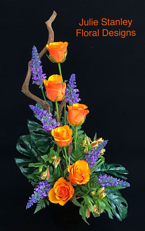 Orange And Purple Floral Arrangements, Orange And Purple Flowers, Purple Flower Arrangements, Church Flower Arrangements, Ikebana Flower Arrangement, Autumn Design, Cemetery Flowers, Flower Arrangements Simple, Bouquet Ideas