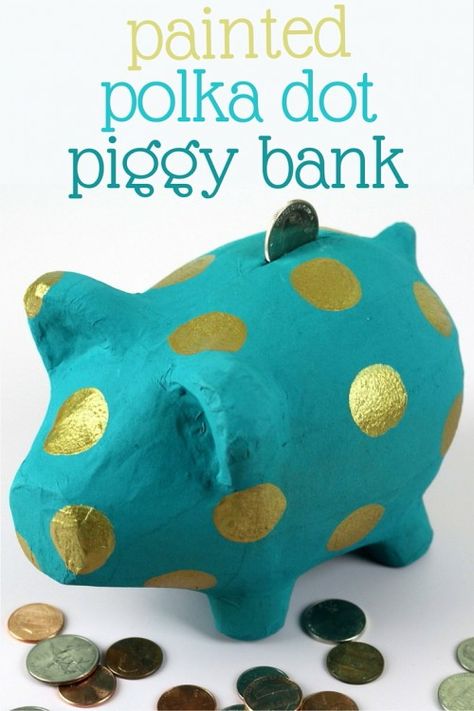 Paint your own Polka Dot Piggy Bank. This pig bank will keep your change safe and look super cute sitting on your dresser. Great do it yourself kids craft. Paper Mache Ideas, Piggy Bank Diy, Pig Bank, Paper Mache Projects, Paper Mache Crafts, Summer Crafts For Kids, Sell Diy, Handmade Inspiration, Diy Crafts For Kids Easy