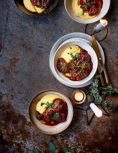 Venison Stew Recipe with Sloe Gin and Cheesy Polenta  Check out our warming stew with venison, sloe gin and cheesy polenta. This rich winter recipe may take a little time, but it's definitely worth it, a comforting recipe the whole family will love Venison Casserole, Easy Stew Recipes, Cheesy Polenta, Rich Winter, Venison Stew, Venison Burgers, Steak And Ale, Venison Steak, Sloe Gin