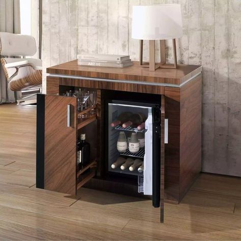 Modern Drinks Cabinet Ideas, Mini Bar Hotel Design, Mini Bar Bedroom Ideas, Bedroom Mini Bar Ideas, Minibar Bedroom, Mini Bar Bedroom, Bar Furniture Cabinet, Mini Bar In Bedroom, Bedroom Mini Bar