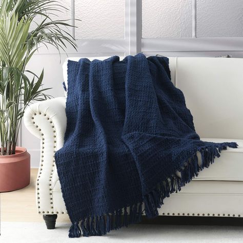 Navy Throw Blanket, Antique Ideas, Blanket With Tassels, Beach Themed Bedroom, Chunky Knit Throw Blanket, Oversized Throw Blanket, Blue Throw Blanket, Vintage Ideas, Chunky Knit Throw