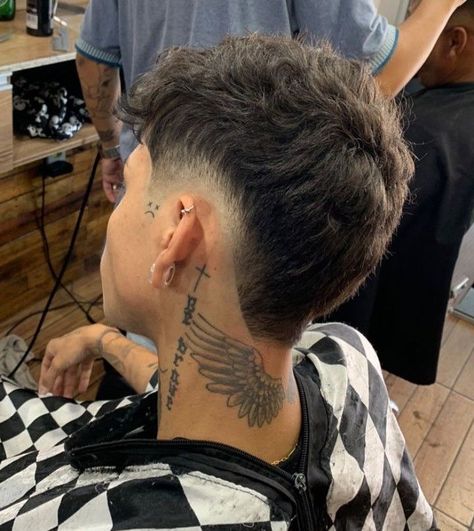 Mexican Mullet Hairstyle Mens, Low Key Mullet Men, Taper On Sides Only, Low Taper Mohawk, Mulet Hair Men Short, Mens Short Mullet Fade Straight Hair, Textured Burst Fade, Men Haircut 2023 Trends Short, Burst Fade Comb Over