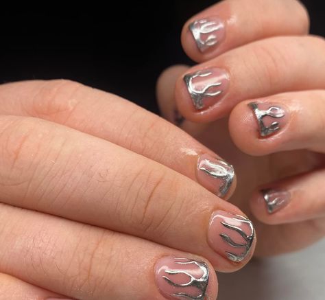 Men Chrome Nail Designs, Chrome Manicure Men, Men Nail Art Chrome, Chrome Nail Art Short, Nail Designs On Natural Nails Men, Short Nails Men Design, Chrome Nails Designs Men, Chrome Mens Nails, Clear Coat Nails With Design Men