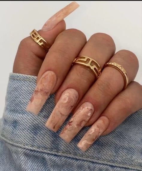 Neutral Nails Marble, White And Brown Marble Nails, Marble Nails Inspiration, Acrylic Nails Nude Design, Marble Tip Acrylic Nails, Brown Marble Nails Acrylic, Neutral Long Nails, Nails Inspo Marble, Tan Marble Nails