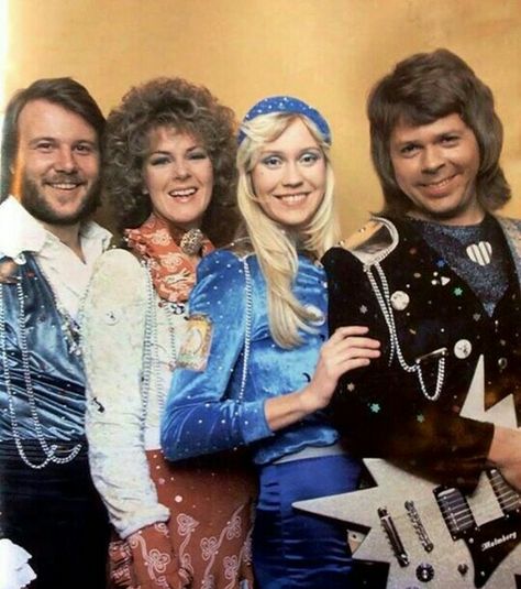 Abba Eurovision, Waterloo Abba, Waterloo London, Does Your Mother Know, Retro Band, Glam And Glitter, Eurovision Song Contest, Contest Winner, Folk Music