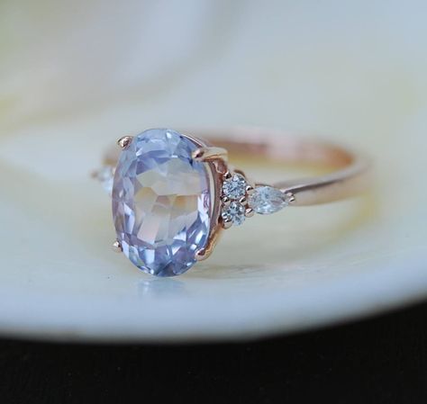 Lavender Sapphire ring. Rose gold engagement ring. 4ct Anniversary ring. Oval Campari ring. Promise ring. Gift for her. Blake Lively Ring, Nature Inspired Engagement Rings, Peach Sapphire Rings, Lavender Sapphire, Peach Sapphire, Sapphire Rings, Rose Gold Diamond Ring, Custom Ring, Rose Engagement Ring