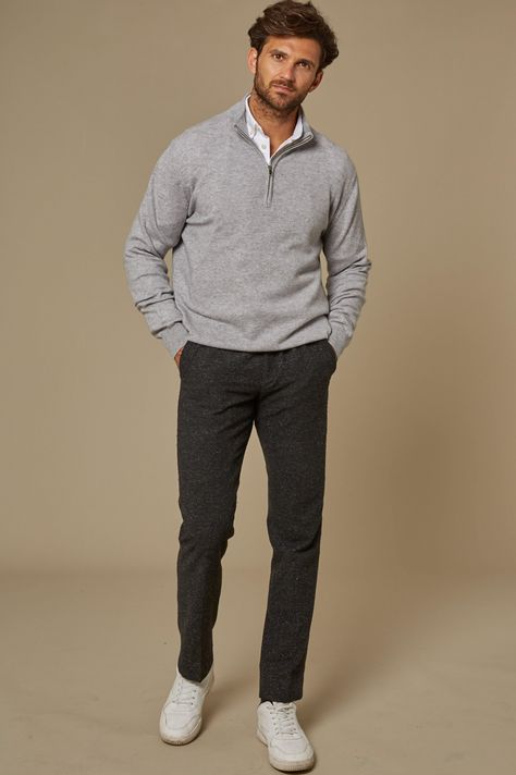 Smart Jumper Outfit Men, 2023 Spring Mens Fashion Trends, Business Casual Men Sweater, Business Casual Large Men, Men Work From Home Fashion, Men’s Office Outfits, Mens Work Outfits Office Wear, Office Casual Outfit Men, Mens Business Casual Outfits Work Attire