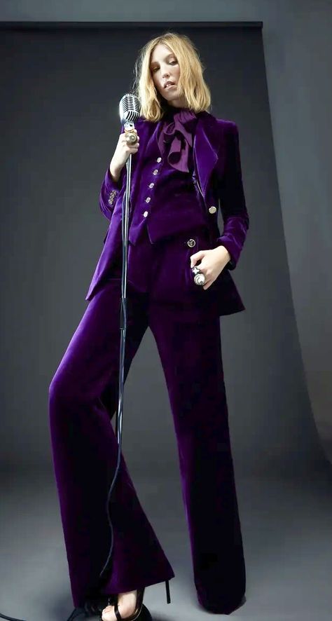 Red Pantsuit, London Fall, Alice Temperley, Purple Suits, Velvet Suit, Junior Fashion, Fall Winter Wardrobe, Temperley London, Velvet Fashion