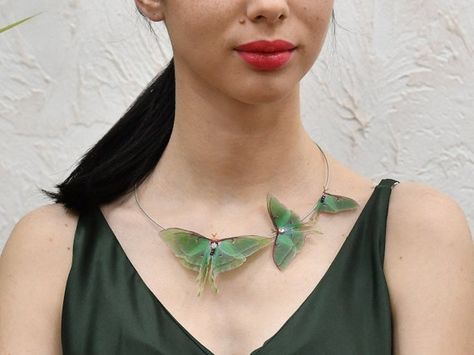 Organza Butterfly, Butterfly Accessories, Moth Necklace, Cable Jewelry, Wings Butterfly, Wings Necklace, Silk Necklace, Wedding Necklaces, Boho Choker