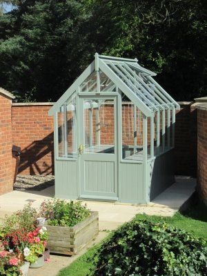 Garden Greenhouse Ideas, Small Garden Greenhouse, Small Green House, Greenhouses Ideas, Timber Greenhouse, Greenhouse Vegetables, Victorian Greenhouses, Diy Greenhouse Plans, Outdoor Greenhouse