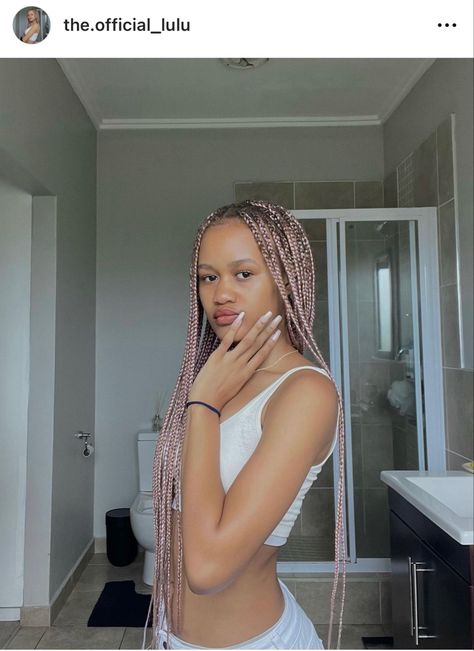 Pale Pink Braids, Skunk Patch Knotless Braids, Pink Micro Braids, Pink Braids With Curls, Light Pink Knotless Braids, Pastel Pink Braids, Rose Gold Box Braids, Light Pink Box Braids, Pink Blonde Braids