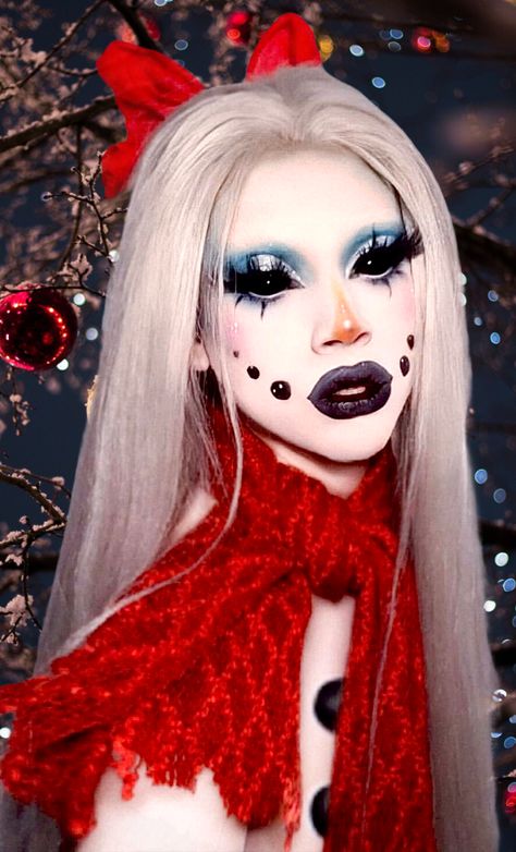 Scary Snowman Makeup, Ghost Of Christmas Past Makeup, Horror Christmas Makeup, Sfx Christmas Makeup, Creepy Christmas Makeup, Christmas Creative Makeup, Heat Miser Makeup, Scary Christmas Makeup, Goth Christmas Makeup