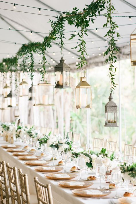 Lantern Decor Wedding, Lantern Centerpieces, Tent Decorations, Flower Installation, Wedding Lanterns, Wedding Tent, Outdoor Wedding Decorations, Tent Wedding, Party Tent