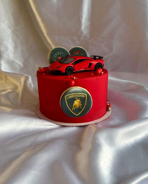 Lamborghini cake! 🚗💨 A rich brownie base with dulce de leche filling, topped with our brand-new edible image cookies featuring the iconic Lamborghini logo and tire details. This one’s for the man who appreciates speed and sweetness in every bite! 😎🎂 #LamborghiniCake #edibleart #browniecake #lamborghiniadventador #carcake #mancake Lamborghini Car Cake, Lamborghini Cake, Lamborghini Back View, Lamborghini Logo, Lamborghini Adventor, Lamborghini Toy Car, Car Cake, Brownie Cake, Doll Cake