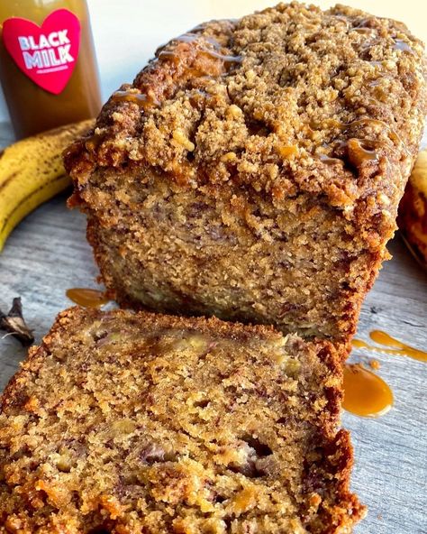 Banana Toffee Bread, Banoffee Loaf Cake, Banana Banoffee, Banana Bread With Toffee Bits, Salted Banana Toffee Cake, Fitwaffle Kitchen, Cake Banana Bread, Super Moist Banana Bread, Cake Banana