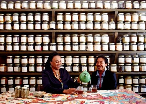 Reclaiming Our Roots with Black Women-Owned Apothecaries Black Holistic Aesthetic, Black Women Healing, Herbalist Apothecary Aesthetic, Black Women Herbalist, Black Herbalist, Holistic Black Woman, Harry Potter Potion Ingredients, Holistic Nurse, Herbalist Shop