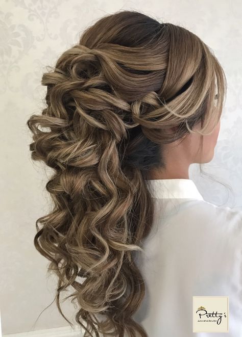 Peinados Elegantes Sueltos, Debut Hairstyles, Hair Down Hairstyles, Special Event Hair, Half Updo Hairstyles, Quinceanera Hairstyles, Special Occasion Hairstyles, Elegant Wedding Hair, Quince Hairstyles