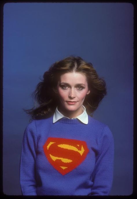 Margot Kidder (S) Superman Photos, Superman Love, Christopher Reeve Superman, Superman Film, Superman And Lois Lane, Supergirl Superman, Retro Sci Fi, Superman Movies, Bonnie Tyler