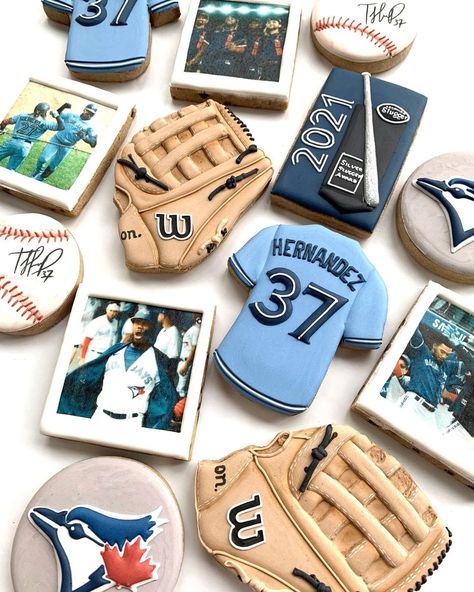 Toronto Blue Jays Birthday Cake, 1st Birthday Baseball Cookies, Astros Cookies Decorated, Baseball Jersey Cookies Decorated, The Sandlot Cookies Decorated, Teoscar Hernandez, Rookie Year Cookies Baseball, Desert Inspo, Baseball Cookies