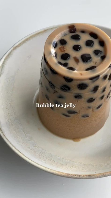 Dessert Recipes Videos, Boba Flavors, No Bake Dessert Recipes, Aesthetic Boba, Tea Jelly, Boba Tea Recipe, Bubble Tea Recipe, Homemade Foods, Easy Dessert Recipes