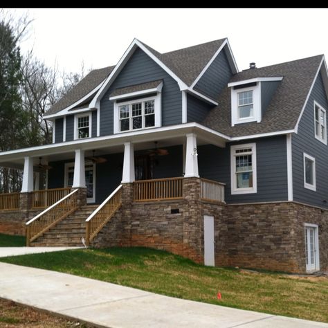 Dream house, love the color and the columns on the porch...needs to be a wrap around porch though Blue Siding House With Stone, Blue Siding House, Navy House Exterior, Blue Craftsman, Navy Blue Houses, Siding House, Navy House, Roofing Colors, Navy Houses