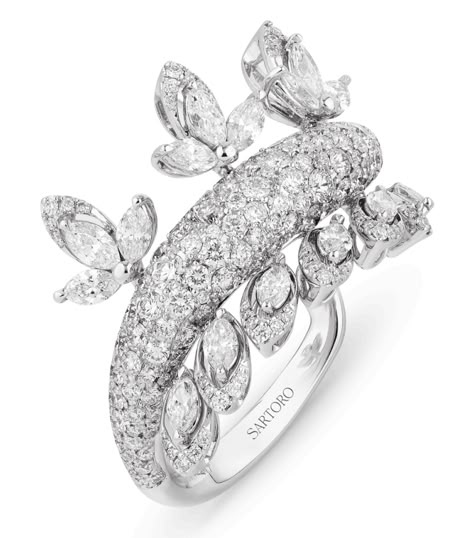 18K white gold set with marquise-cut diamonds and round brilliant cut diamonds (total 2.12 carats) Butterfly Rings Jewelry, Expensive Jewellery, Butterfly Jewellery, Butterfly Rings, Types Of Jewellery, Fancy Rings, White Gold Set, Diamond Jewelry Designs, Classy Design