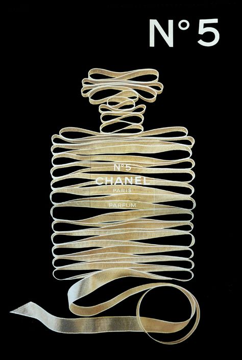 Chanel nº 5 Parfum Chanel, Chanel N° 5, Perfume Ad, Publicidad Creativa, Chanel No 5, Ideas Vintage, Chanel Paris, Fashion Advertising, Creative Ads