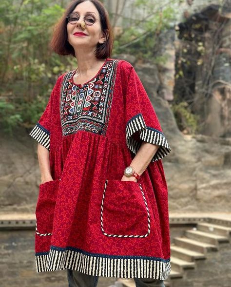 Basin Dresses, Kurtis Traditional, Red Kaftan, Kaftan Tunic, Short Frock, Velvet Dress Designs, Trendy Shirt Designs, Womens Trendy Dresses, Kids Dress Wear