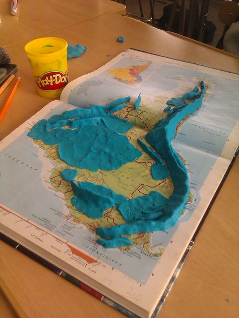 Teaching topography play doh on a map Earth Science Lessons, Weathering And Erosion, Teaching Geography, 8th Grade Science, Map Skills, Geography Lessons, Class Ideas, Lesson Ideas, Science Lessons