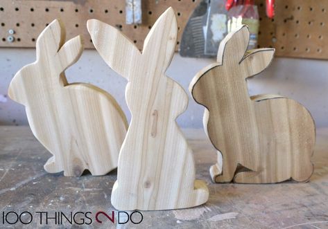 Easter decor, wood bunny, DIY easter decoration, bunny, Easter bunny, scrapwood project Easter Wood Projects, Wood Bunnies, Oster Dekor, Bunny Diy, Spring Wood Crafts, Wood Bunny, Dinner Keto, Easter Wood Crafts, Decoration Easter